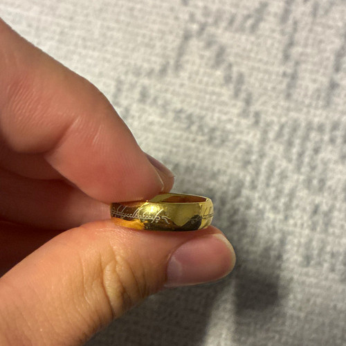 Goldfarbener ring mit - goldfarbener,